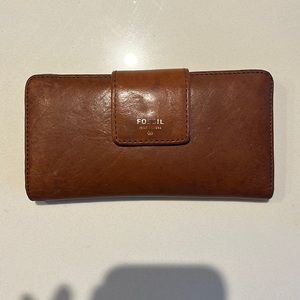 Fossil Leather Wallet